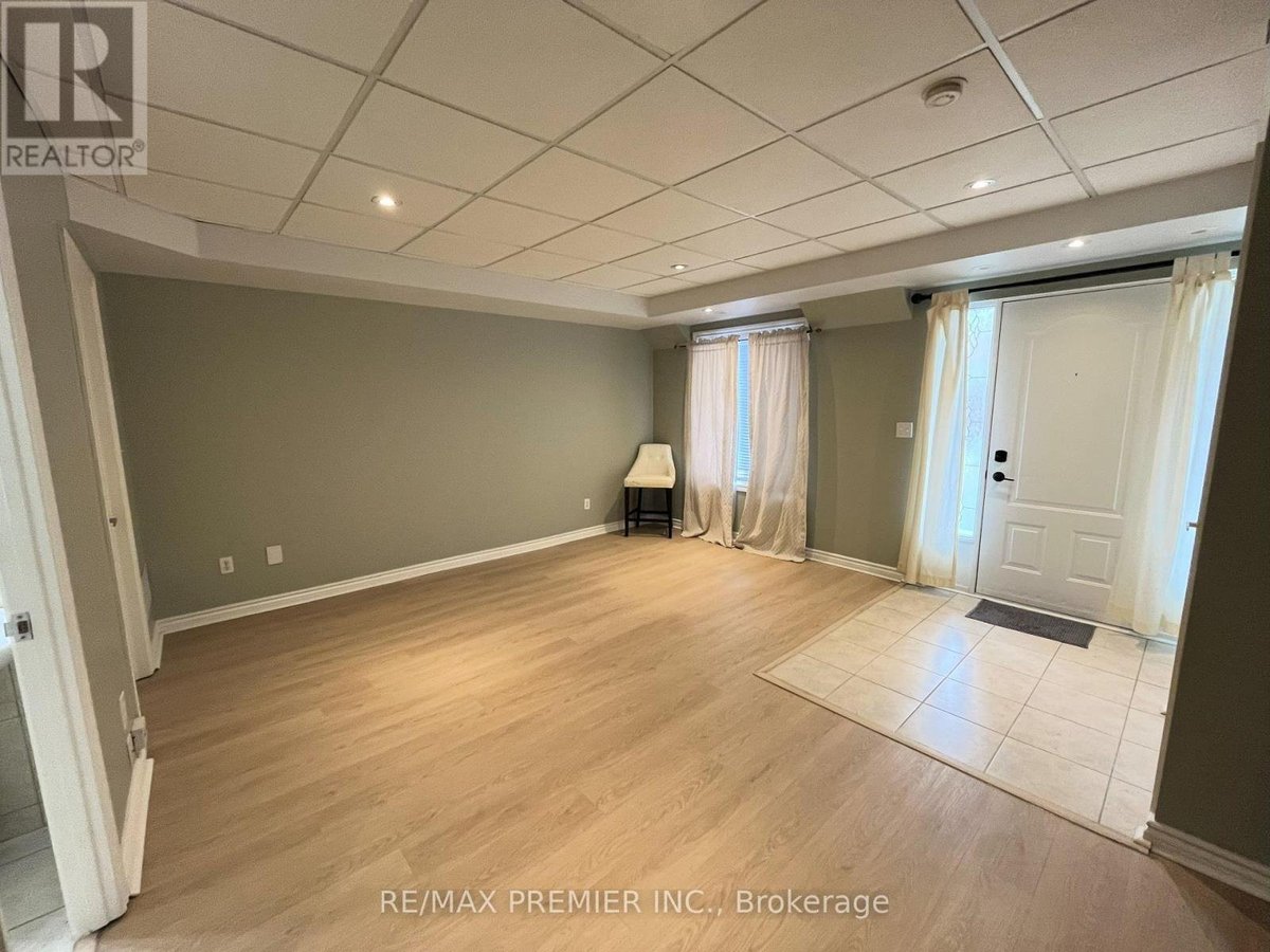 19 - 3055 FINCH AVENUE W - Photo 2