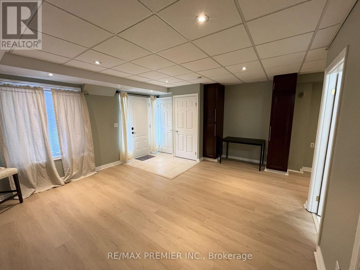 19 - 3055 FINCH AVENUE W - Photo 3