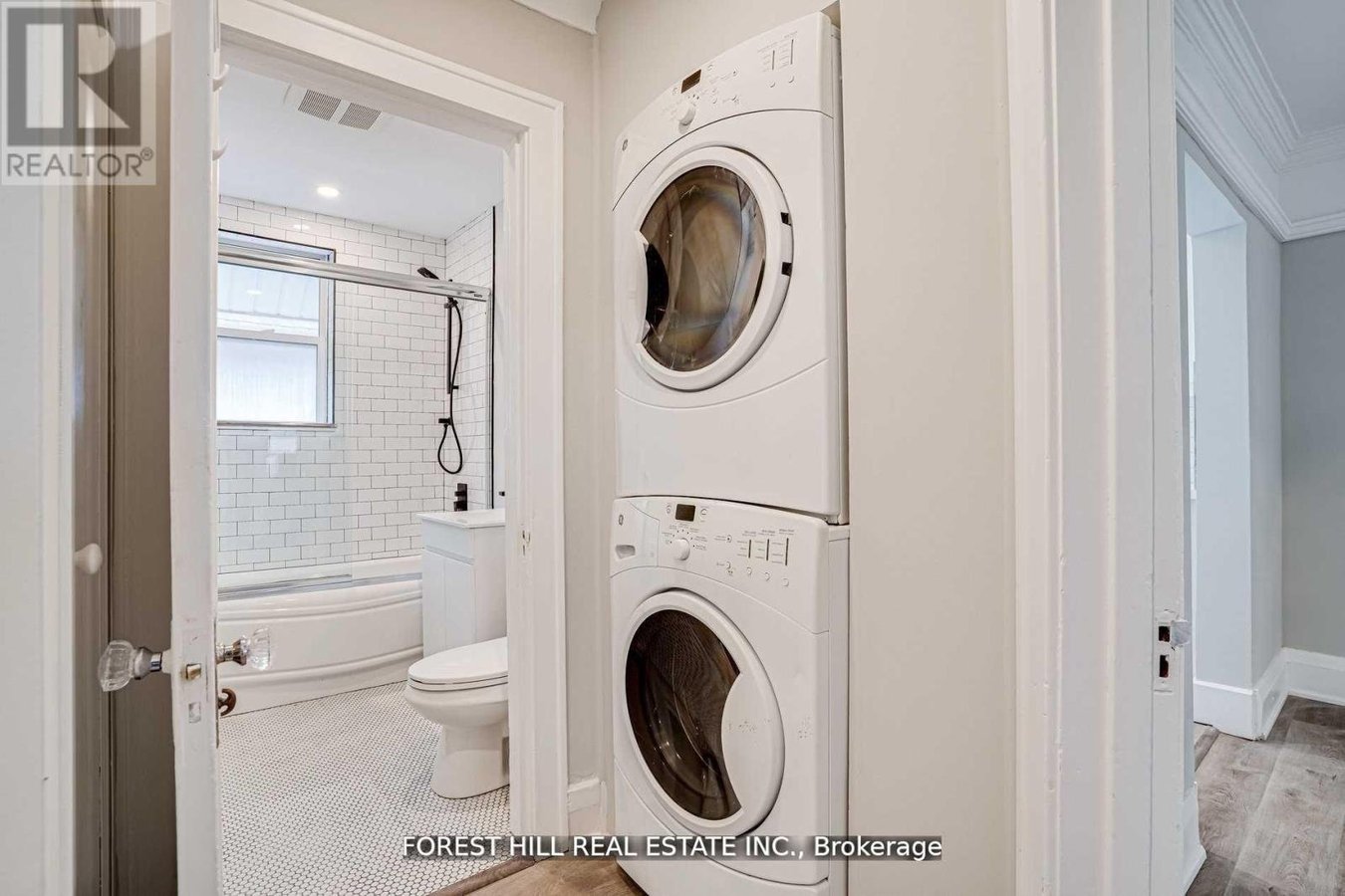 UPPER - 8 POPLAR PLAINS CRESCENT - Photo 12