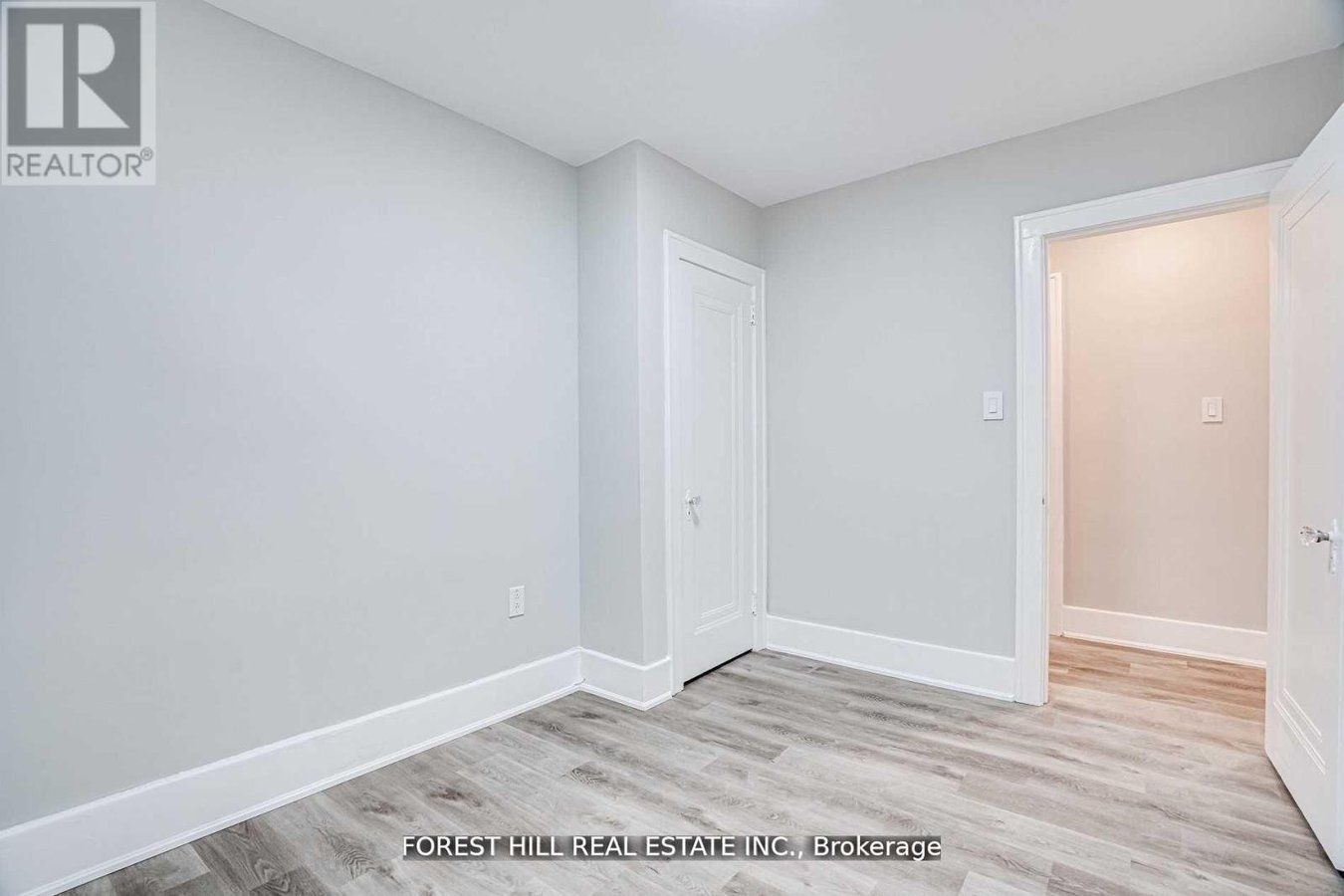 UPPER - 8 POPLAR PLAINS CRESCENT - Photo 14