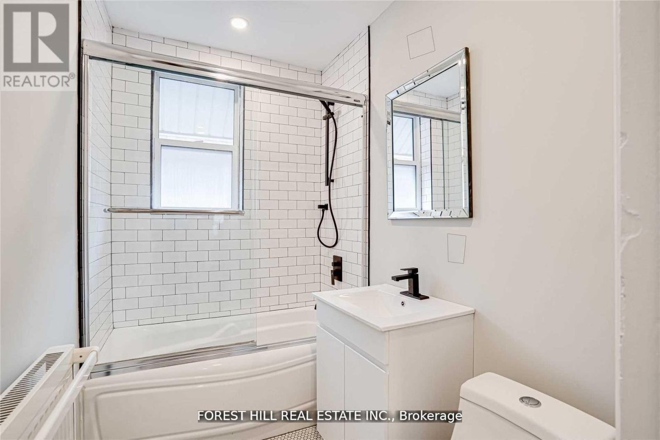 UPPER - 8 POPLAR PLAINS CRESCENT - Photo 17