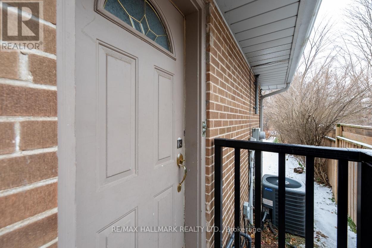 LOWER 1 - 3 MINORCA PLACE - Photo 1