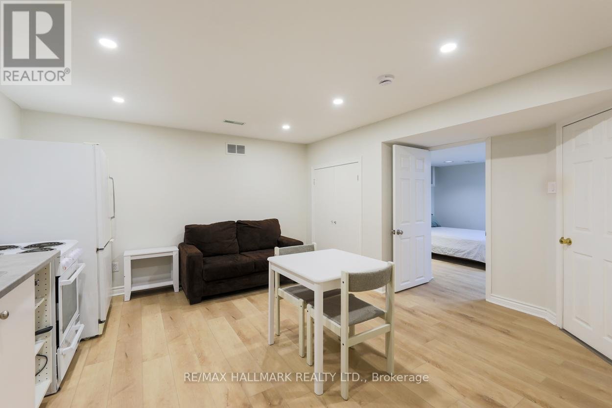 LOWER 1 - 3 MINORCA PLACE - Photo 11