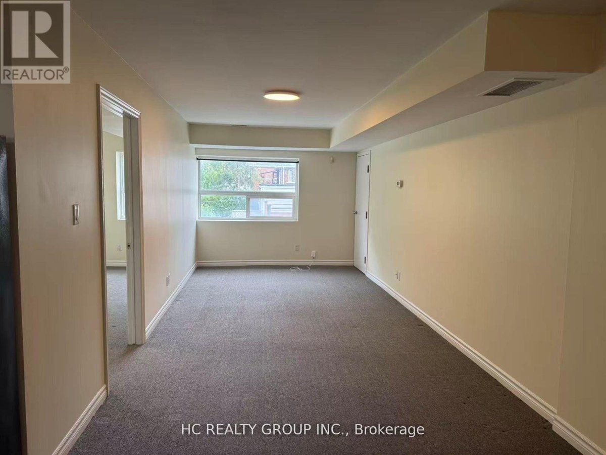 3 - 1606 QUEEN STREET - Photo 2