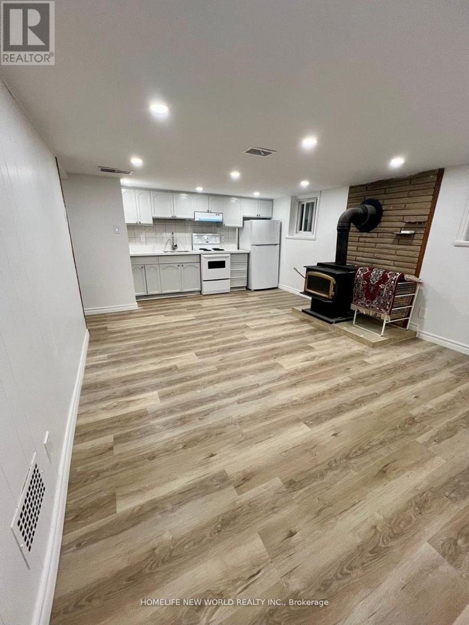 BSM - 354 KANE AVENUE - Photo 3