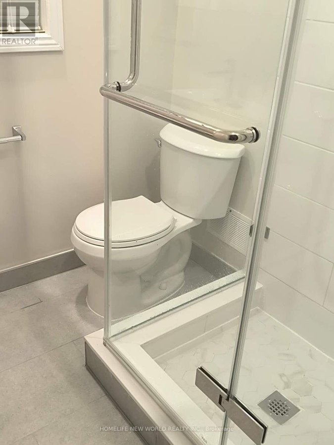 149 LAMBTON AVENUE - Photo 7