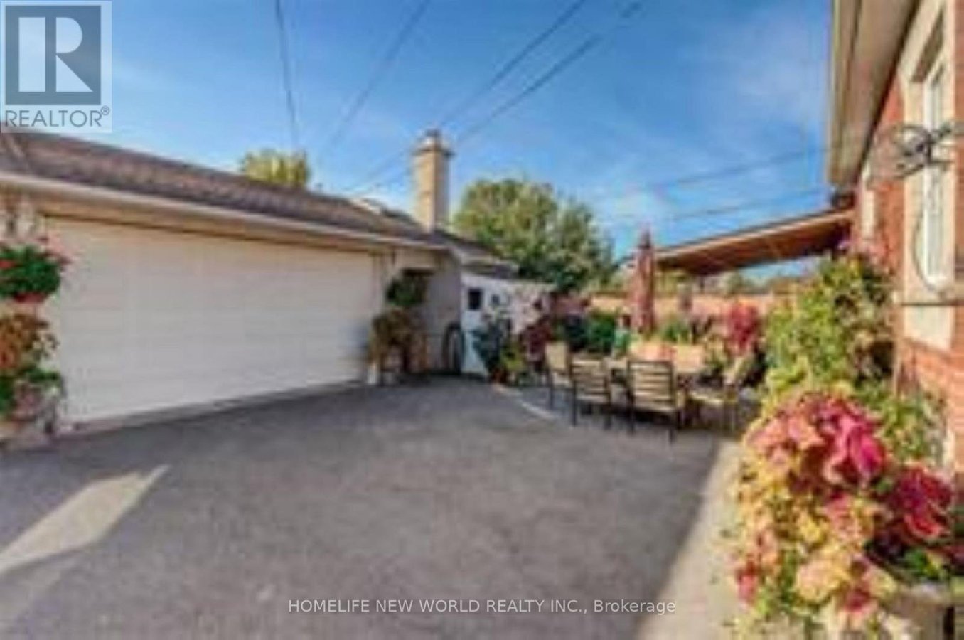 149 LAMBTON AVENUE - Photo 13