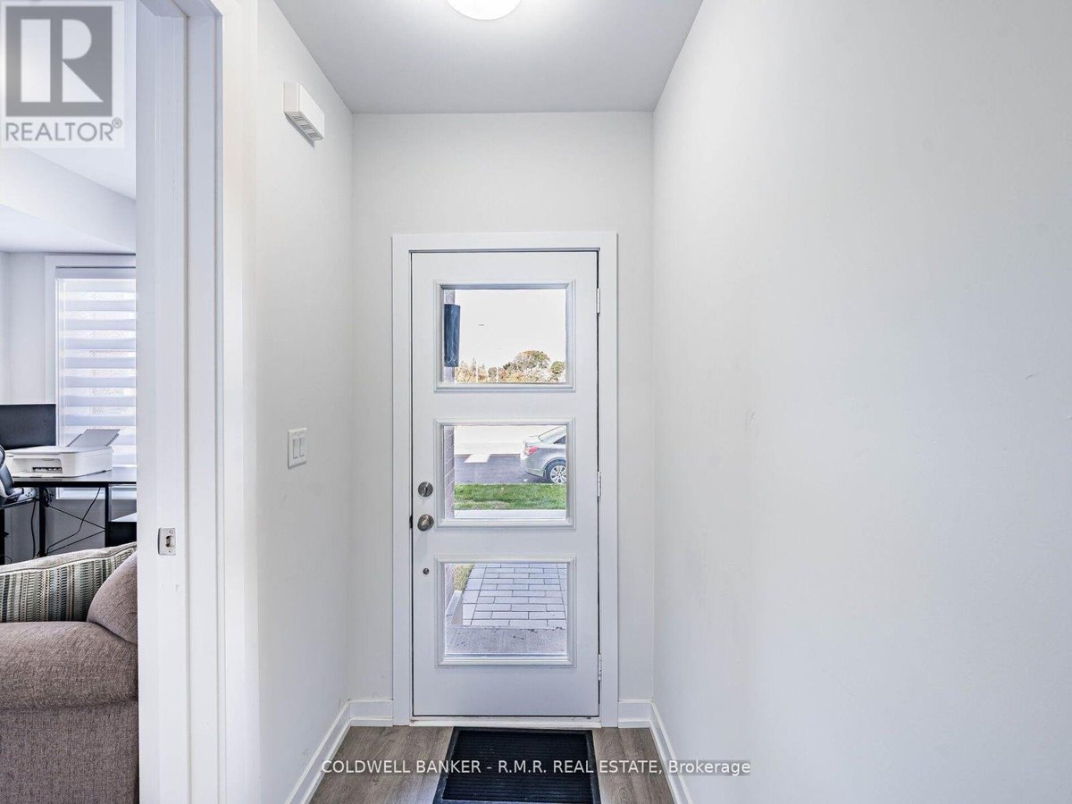 136 BROCKLEY DRIVE - Photo 5