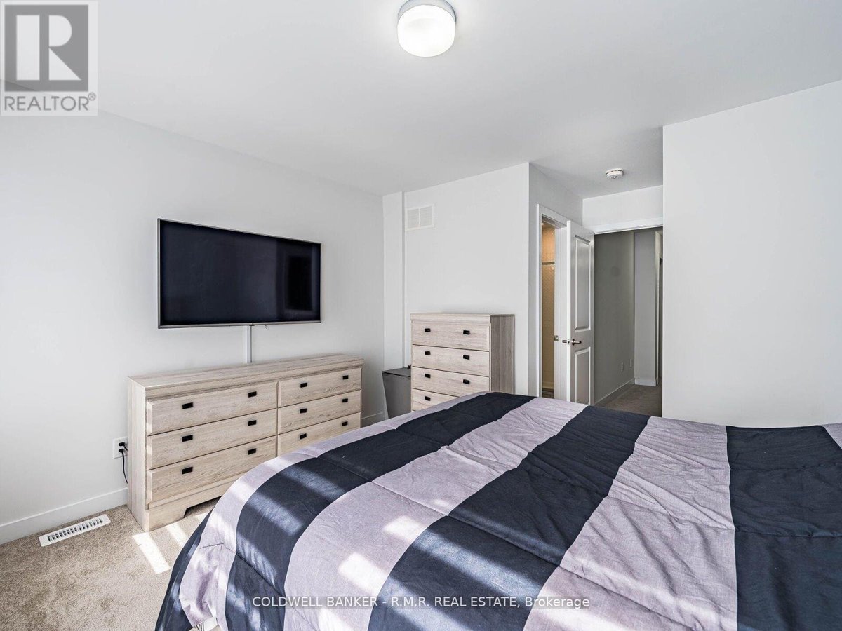 136 BROCKLEY DRIVE - Photo 35