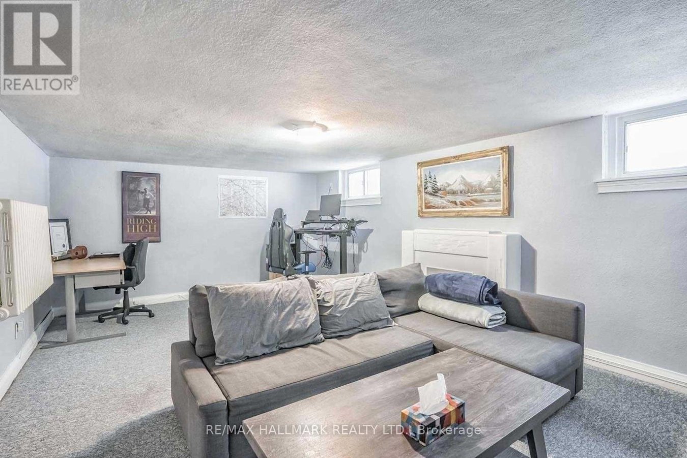 18 ROBLIN AVENUE - Photo 14