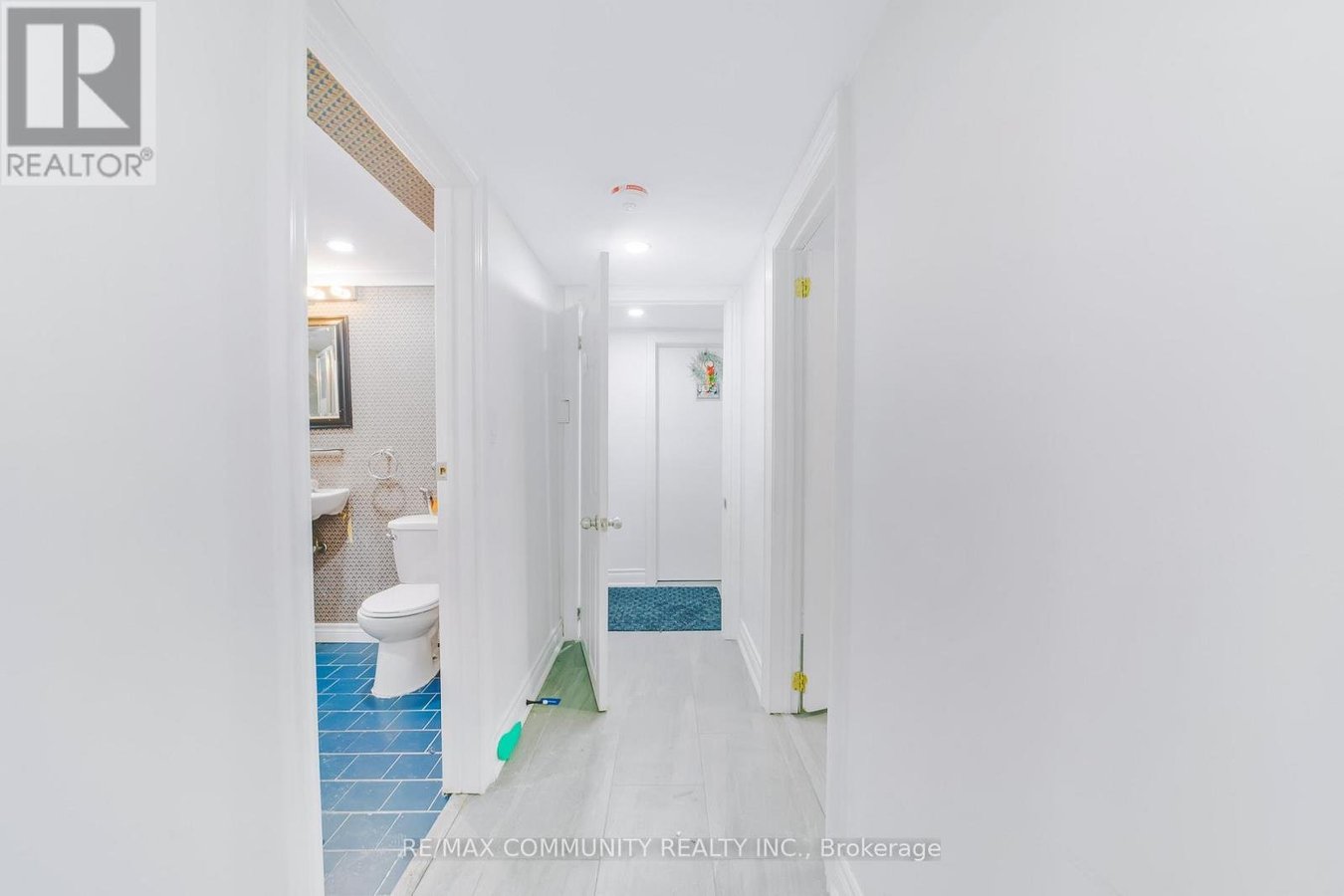 40 ASPENDALE DRIVE - Photo 6