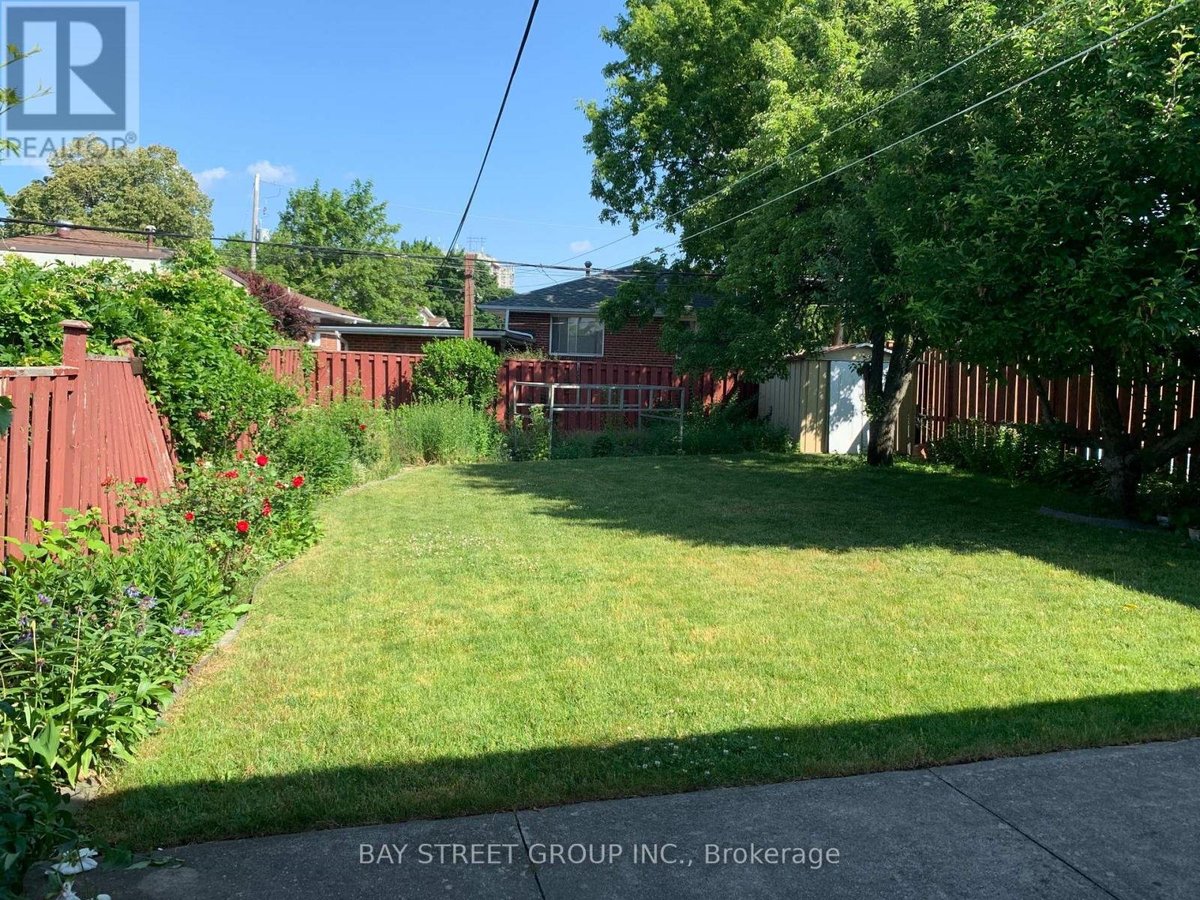 MAIN - 126 CASS AVENUE - Photo 4