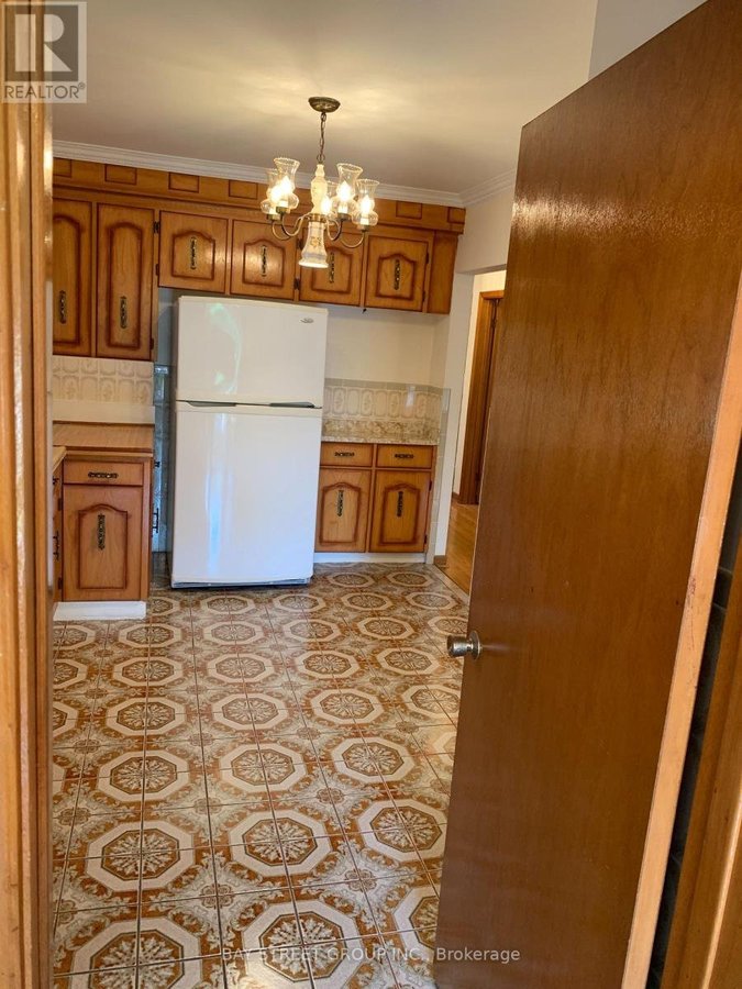 MAIN - 126 CASS AVENUE - Photo 12