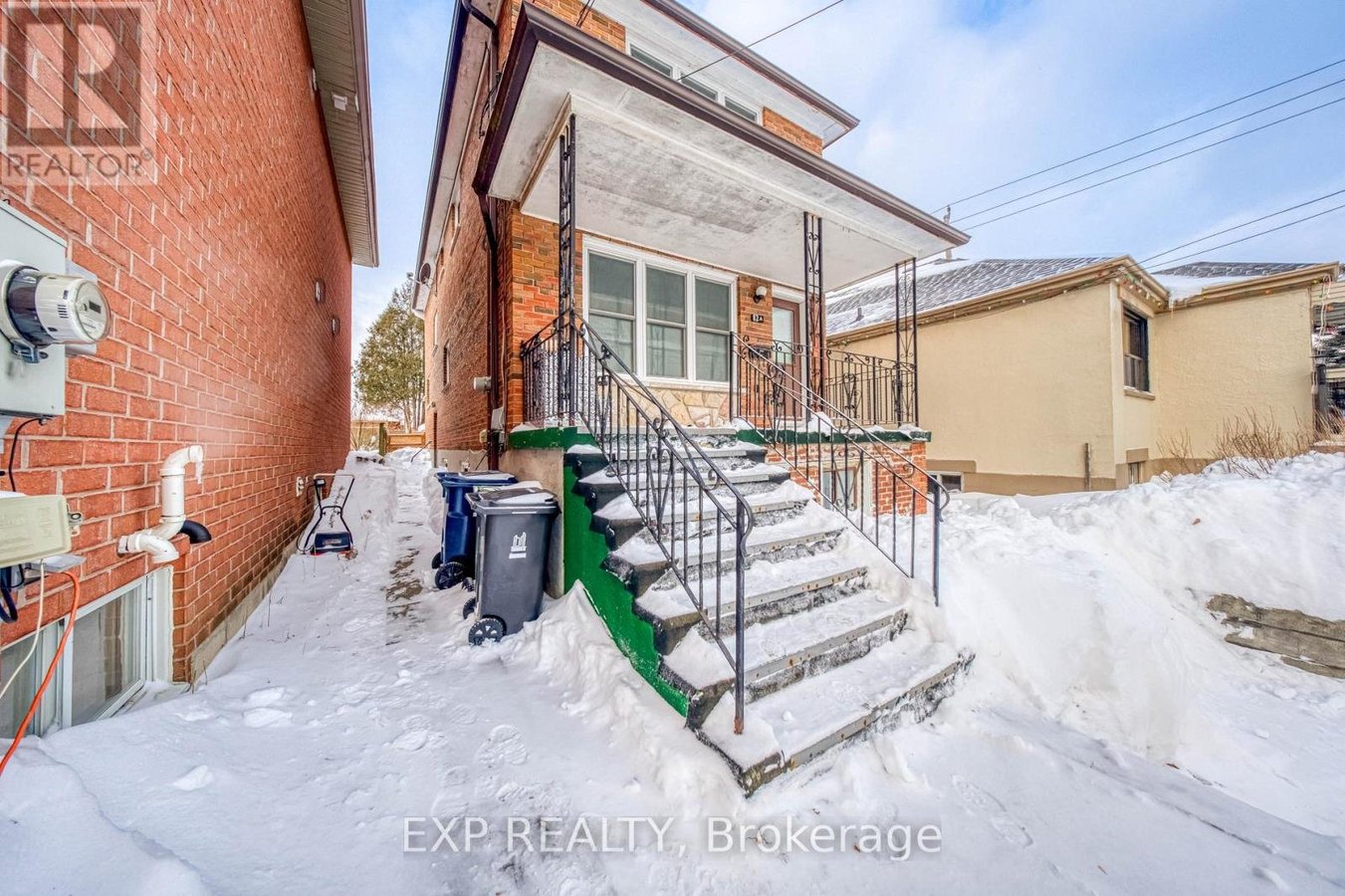 LOWER - 82A BIRCHMOUNT RD ROAD W - Photo 2