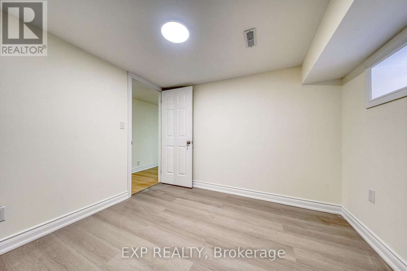 LOWER - 82A BIRCHMOUNT RD ROAD W - Photo 12