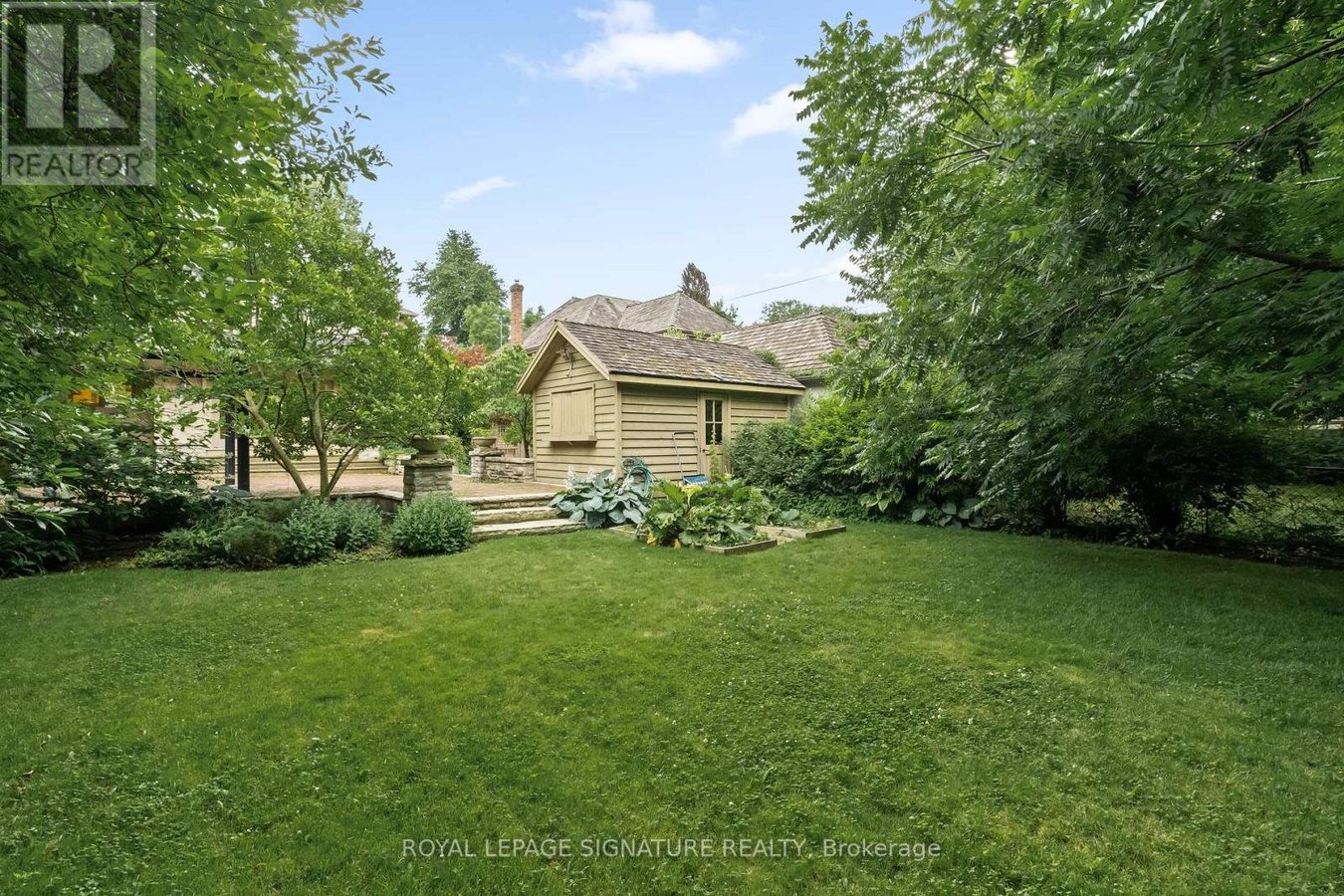 26 BUCKINGHAM AVENUE - Photo 24