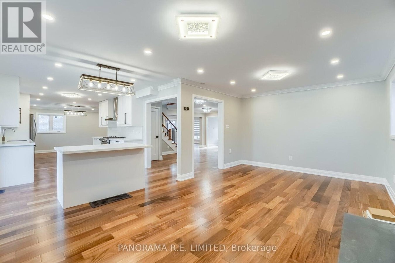 100 POPLAR HEIGHTS DRIVE - Photo 13