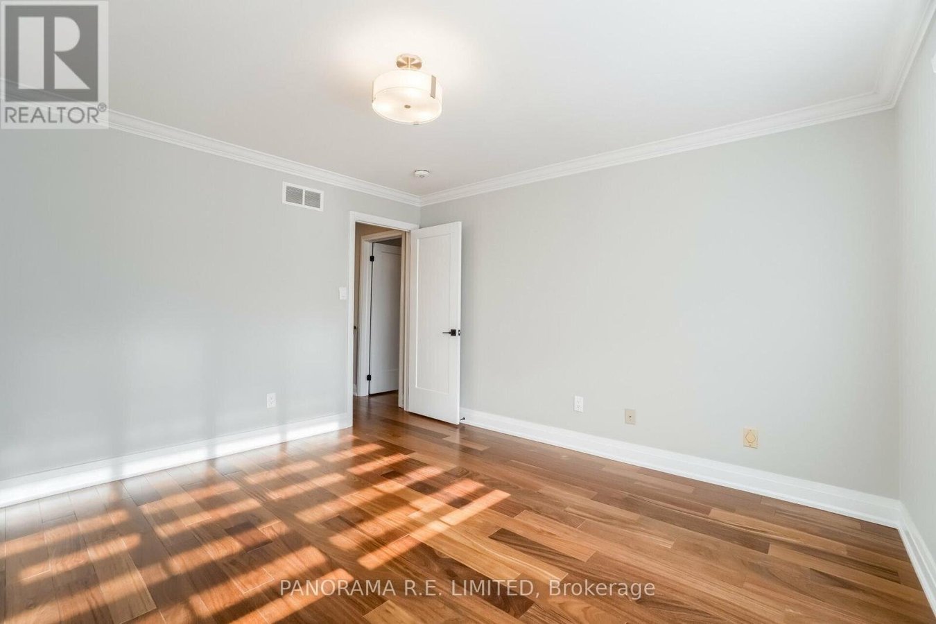 100 POPLAR HEIGHTS DRIVE - Photo 32