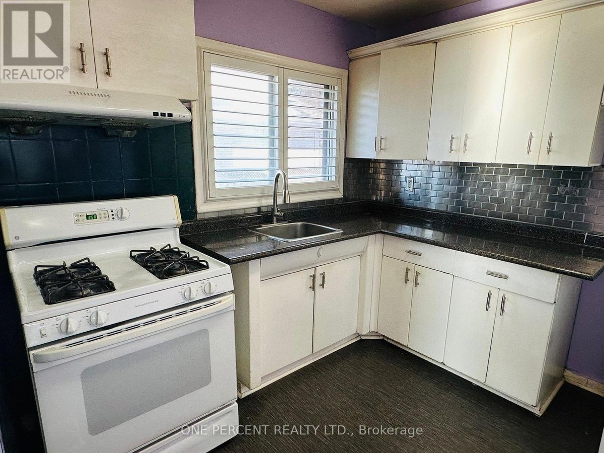 27 MOSSBANK DRIVE - Photo 5