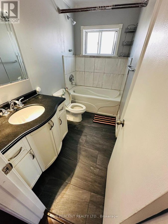 27 MOSSBANK DRIVE - Photo 9