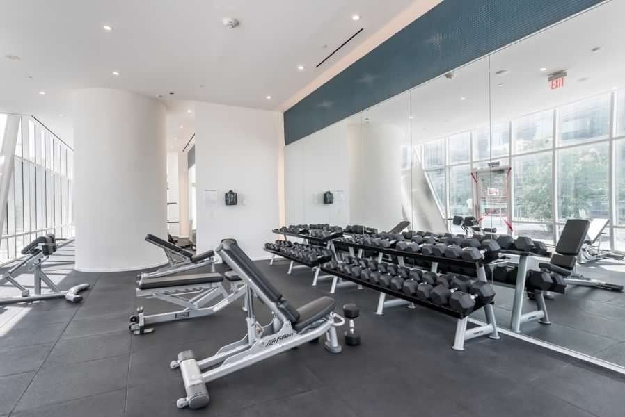 1 Bloor Street East - Photo 9