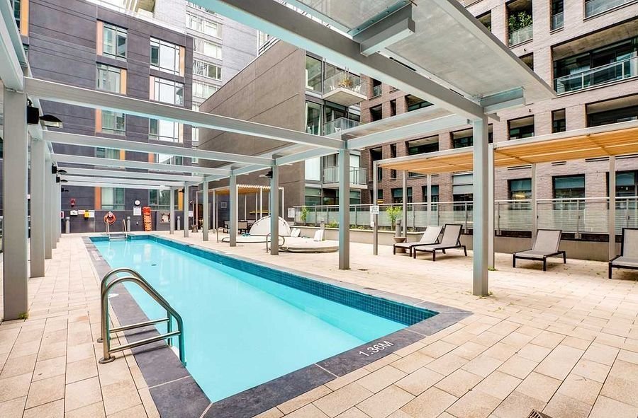 525 Adelaide Street West - Photo 8
