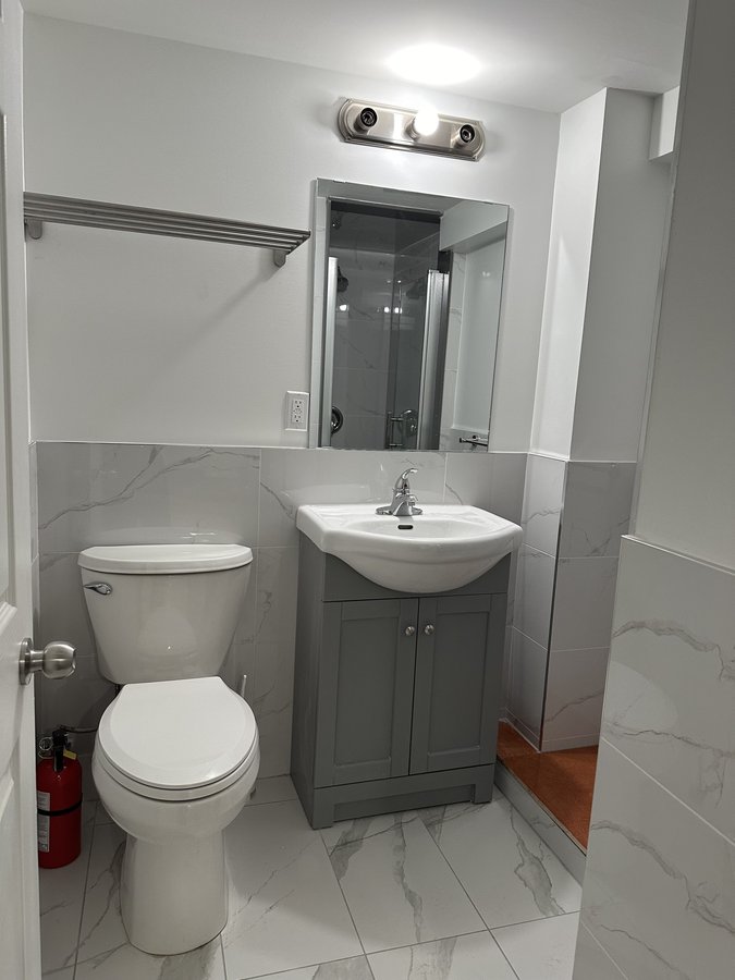 278 Shuter Street - Photo 4