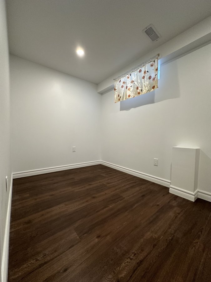 278 Shuter Street - Photo 9
