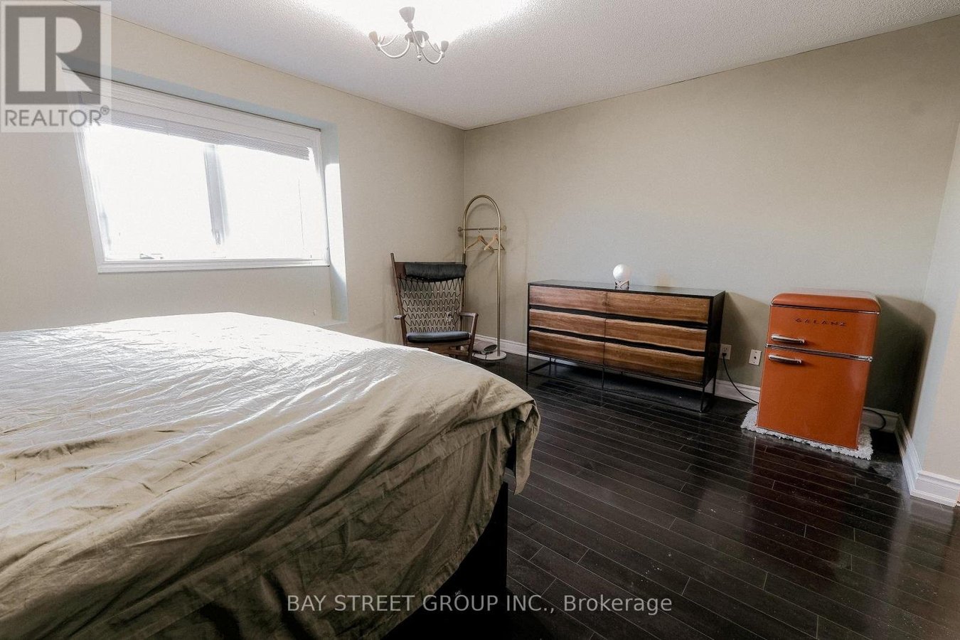 45 ROUTLIFFE LANE - Photo 9
