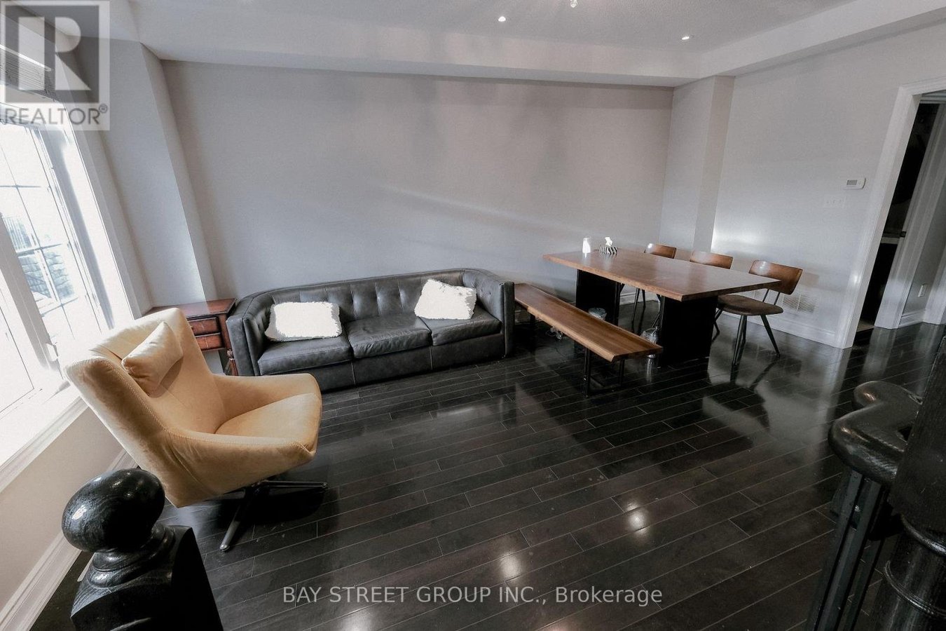 45 ROUTLIFFE LANE - Photo 14