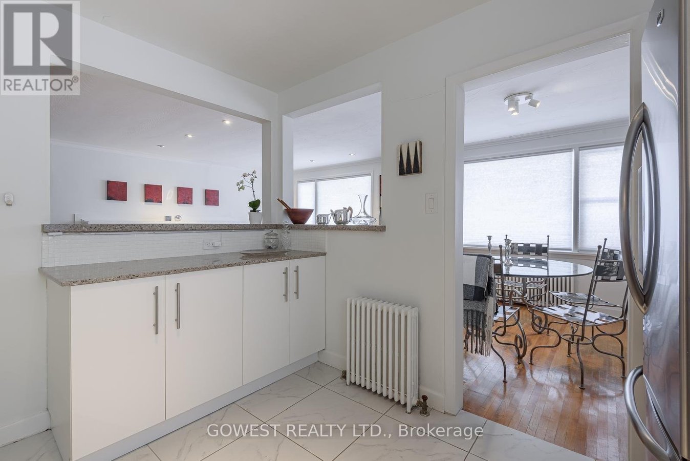 2 - 4613 DUNDAS STREET W - Photo 7