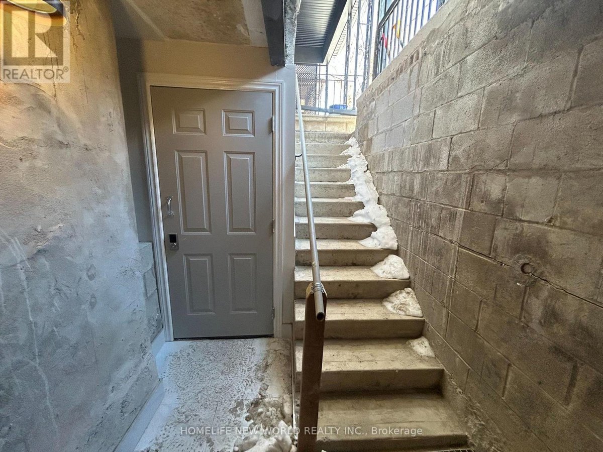 256 PALMERSTON AVENUE N - Photo 8