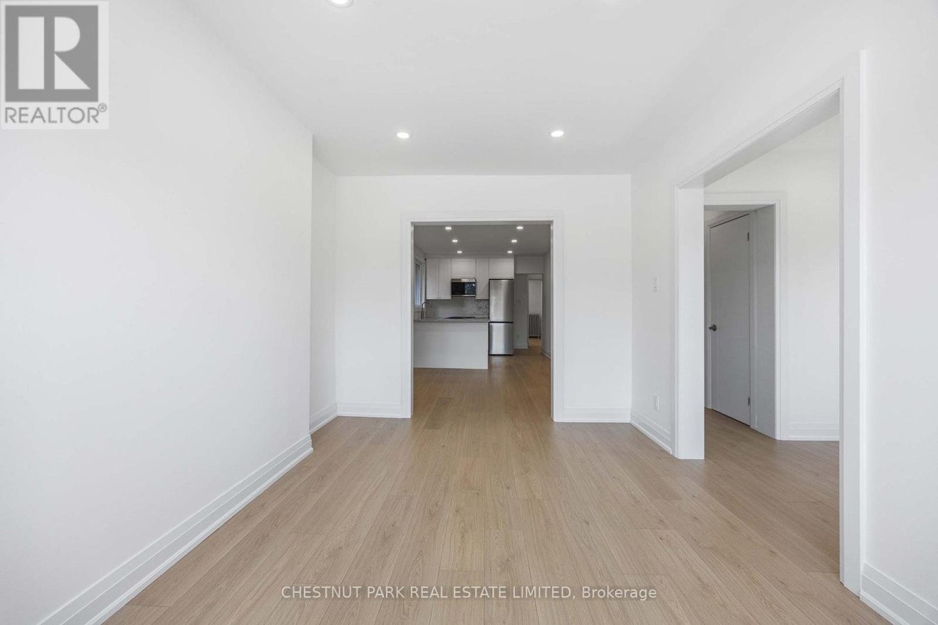 UPPER - 54 MCNAIRN AVENUE - Photo 11
