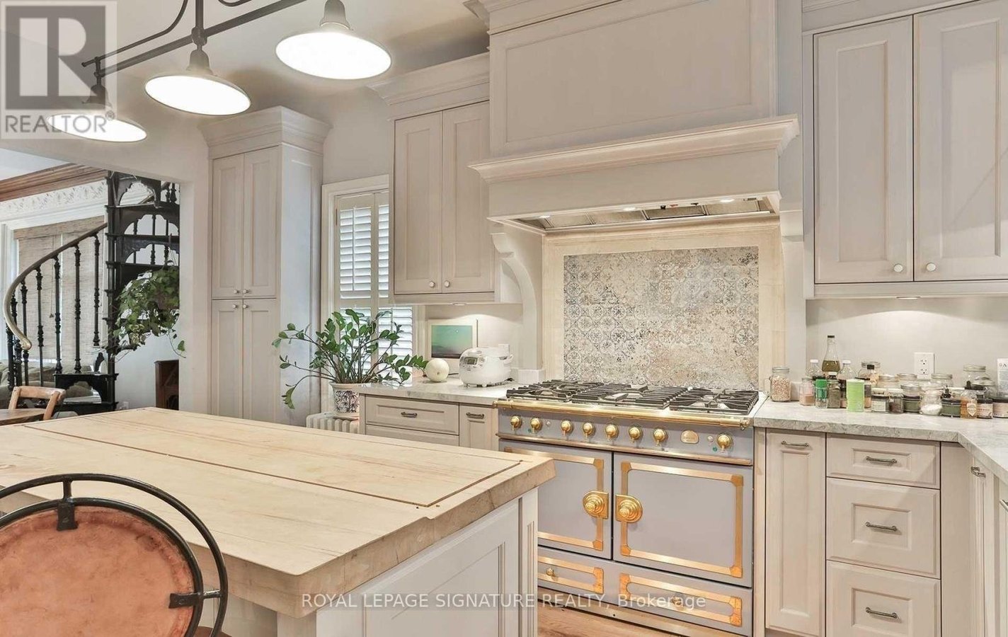 4 WELLESLEY PLACE - Photo 17