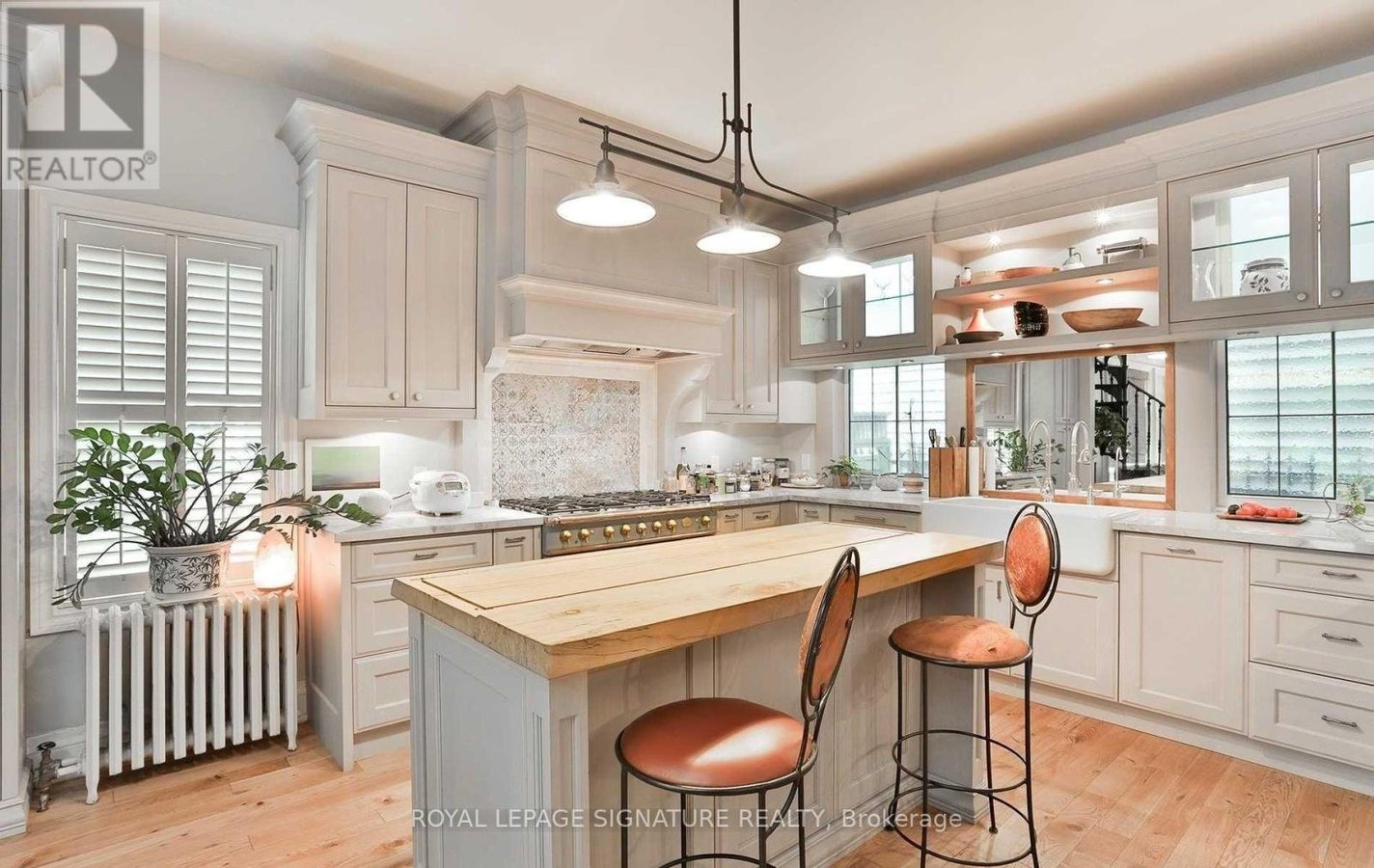 4 WELLESLEY PLACE - Photo 18