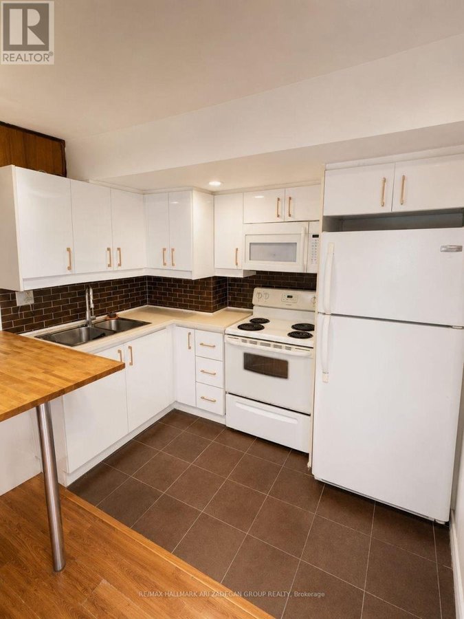LOWER FL - 231 GOULDING AVENUE - Photo 1