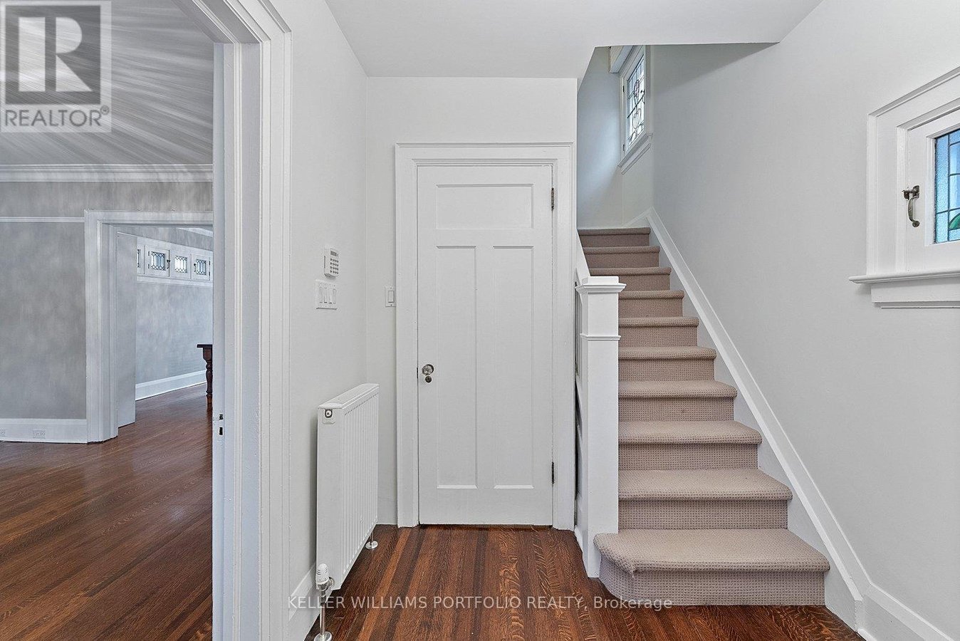 145 GLENGROVE AVENUE W - Photo 6