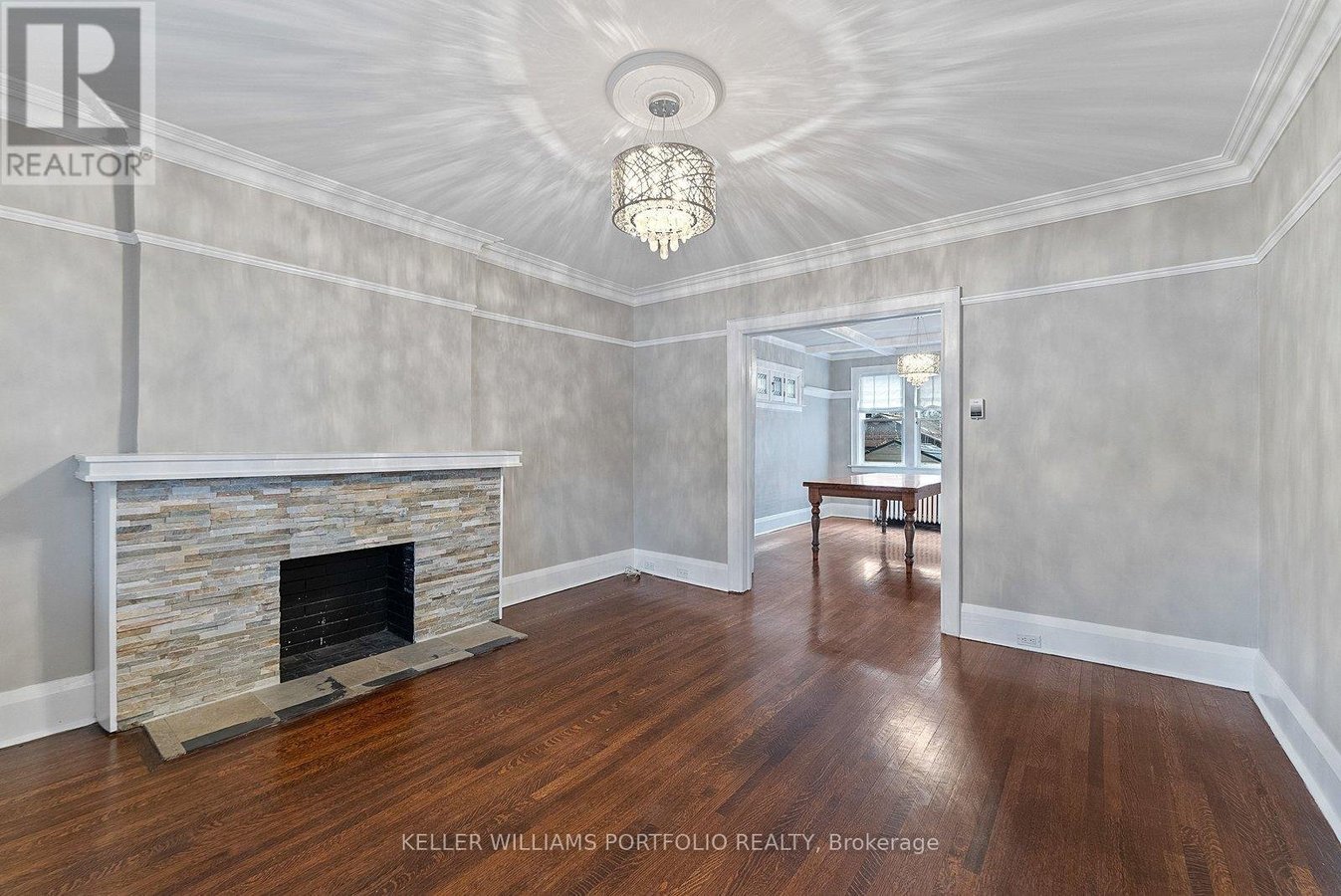 145 GLENGROVE AVENUE W - Photo 9