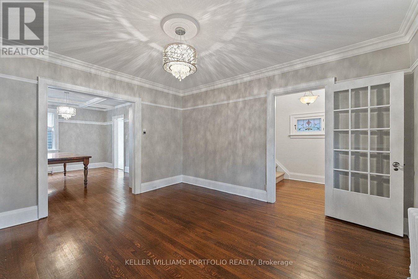145 GLENGROVE AVENUE W - Photo 11