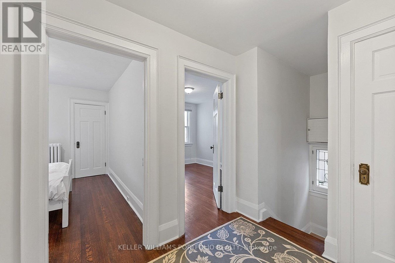 145 GLENGROVE AVENUE W - Photo 24
