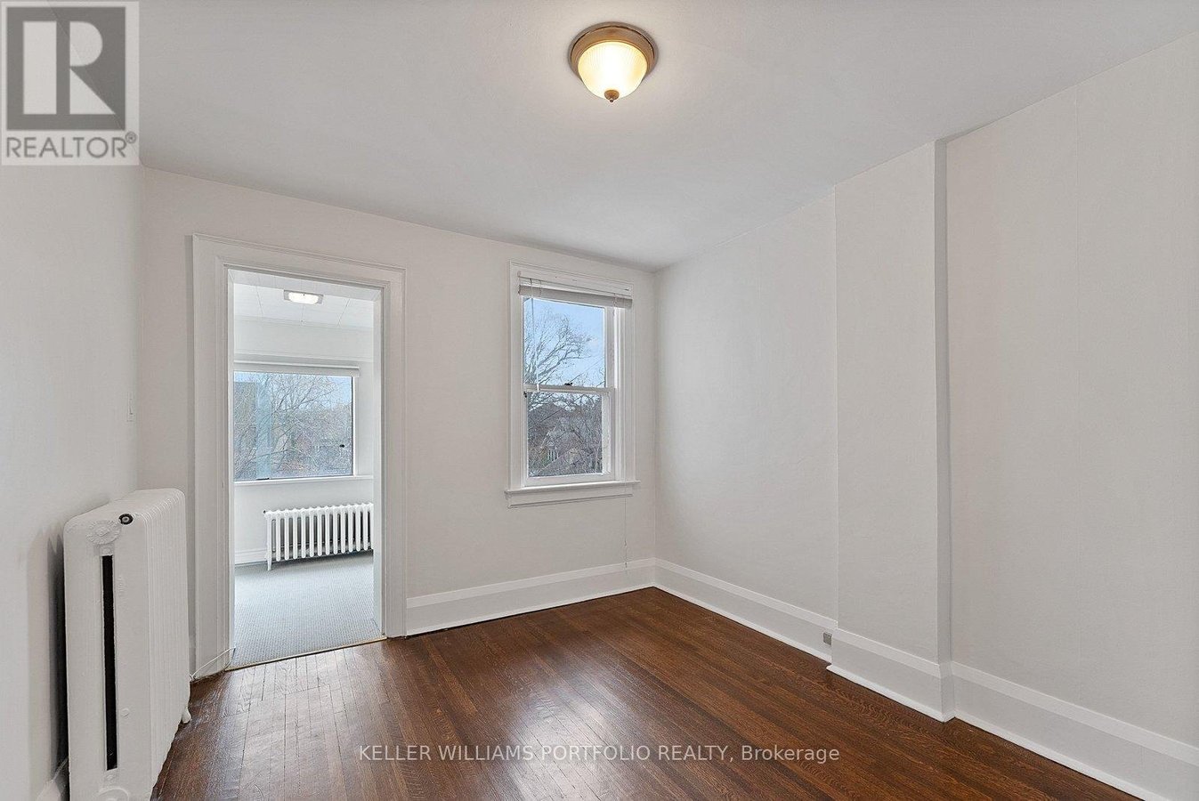 145 GLENGROVE AVENUE W - Photo 30