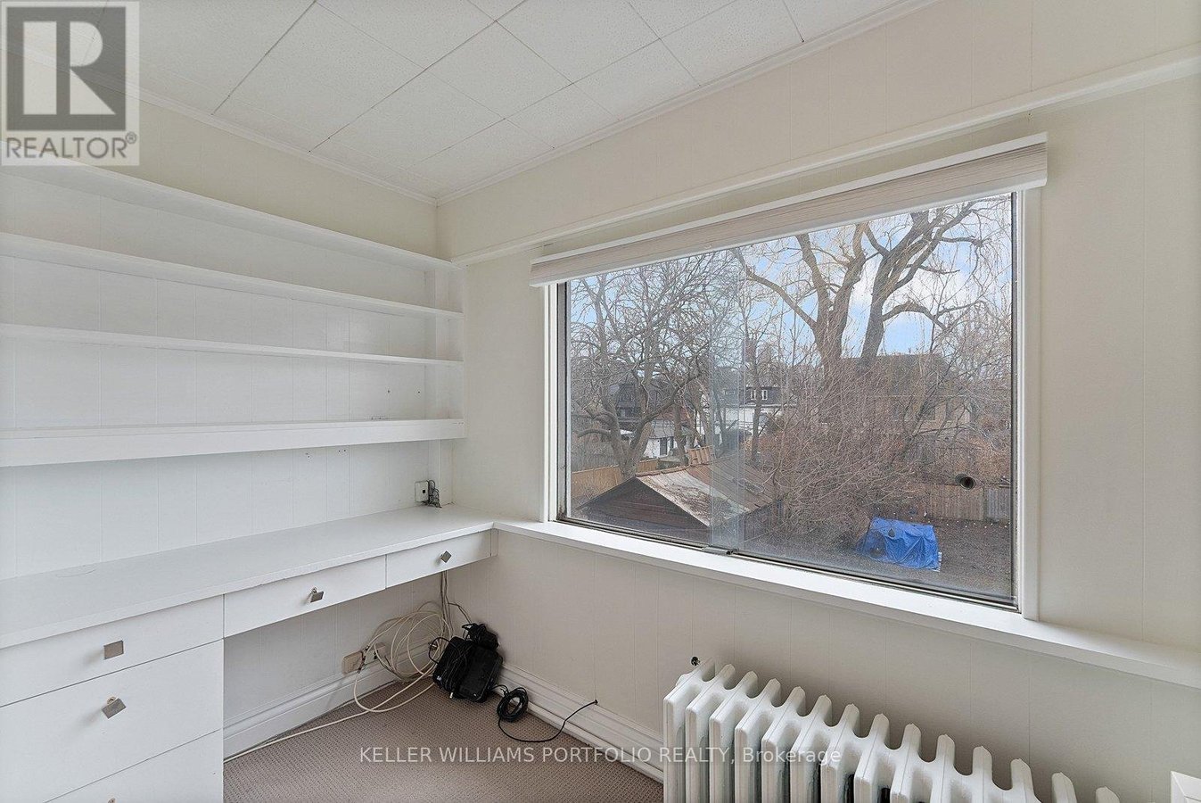 145 GLENGROVE AVENUE W - Photo 32