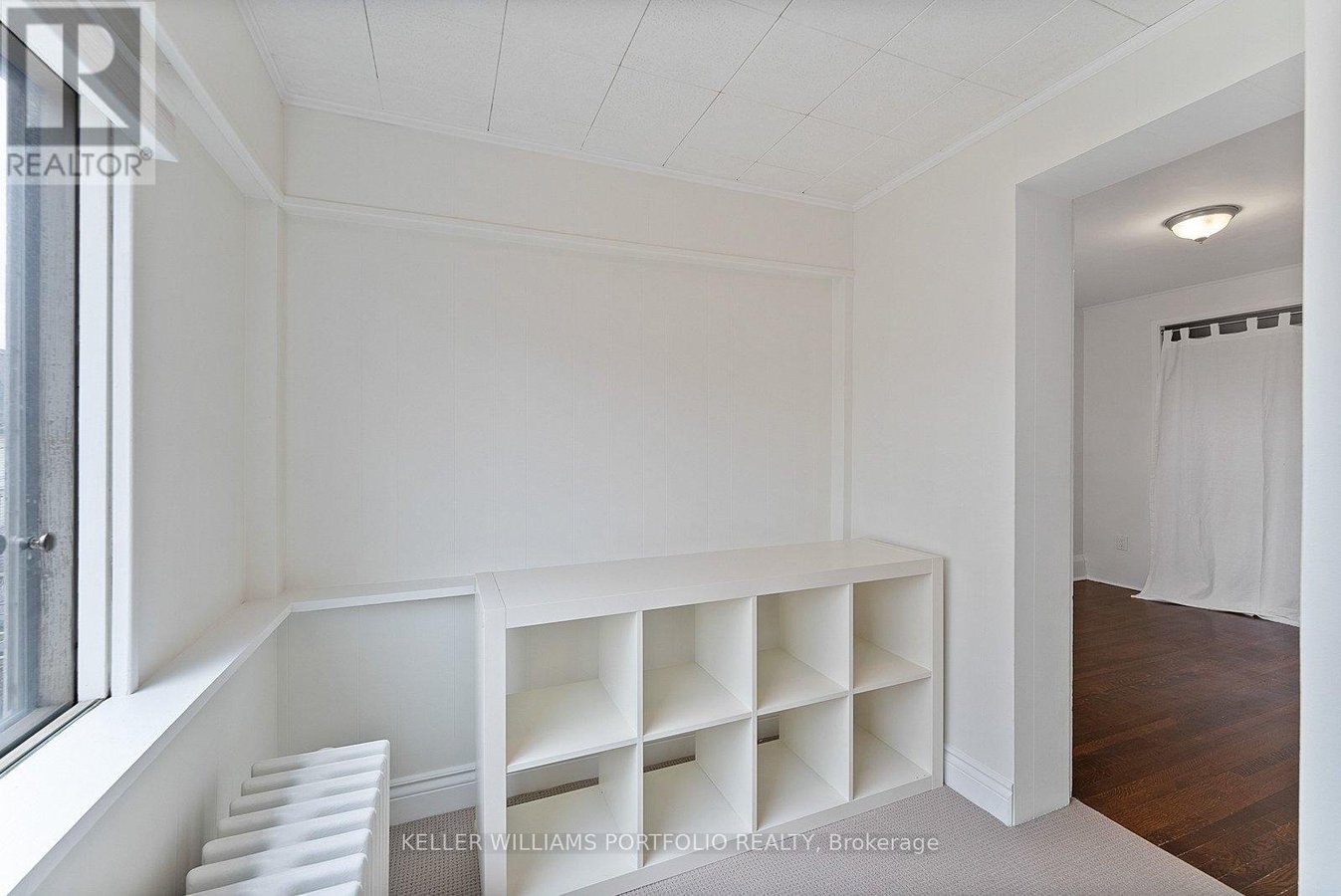 145 GLENGROVE AVENUE W - Photo 33