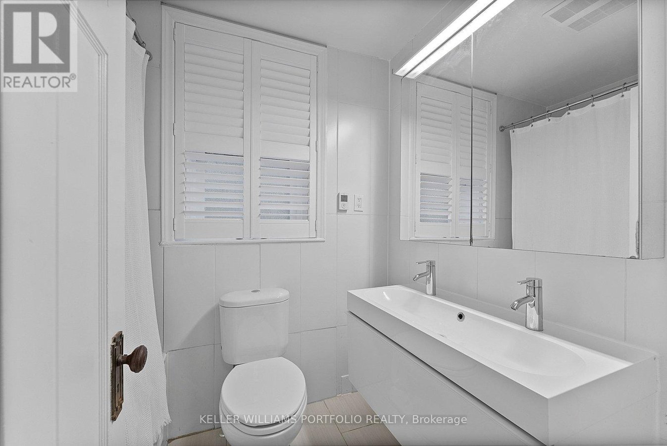 145 GLENGROVE AVENUE W - Photo 36
