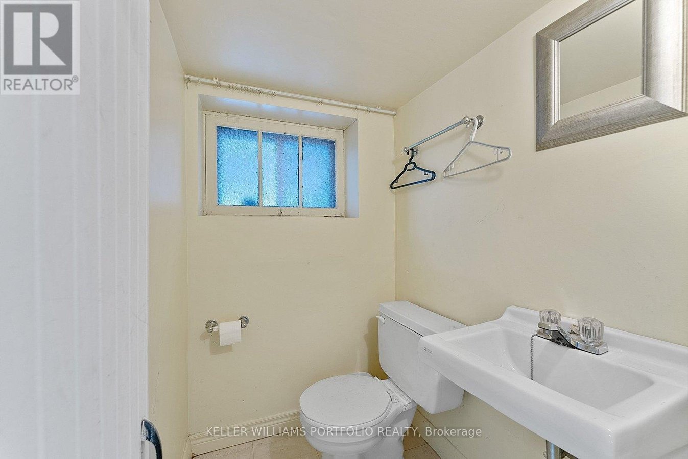 145 GLENGROVE AVENUE W - Photo 41