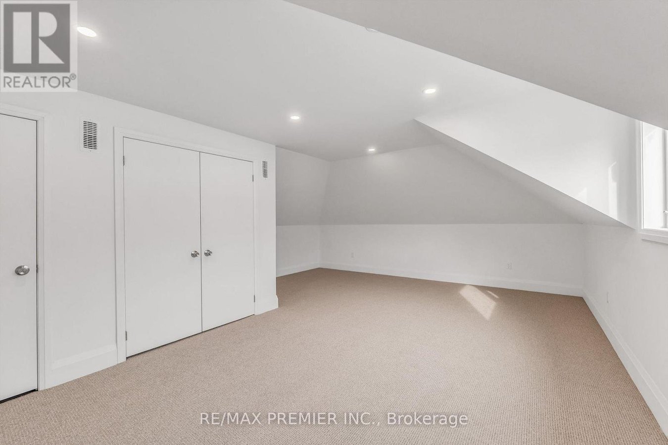 3RD FLOOR - 5 KILLARNEY ROAD - Photo 3