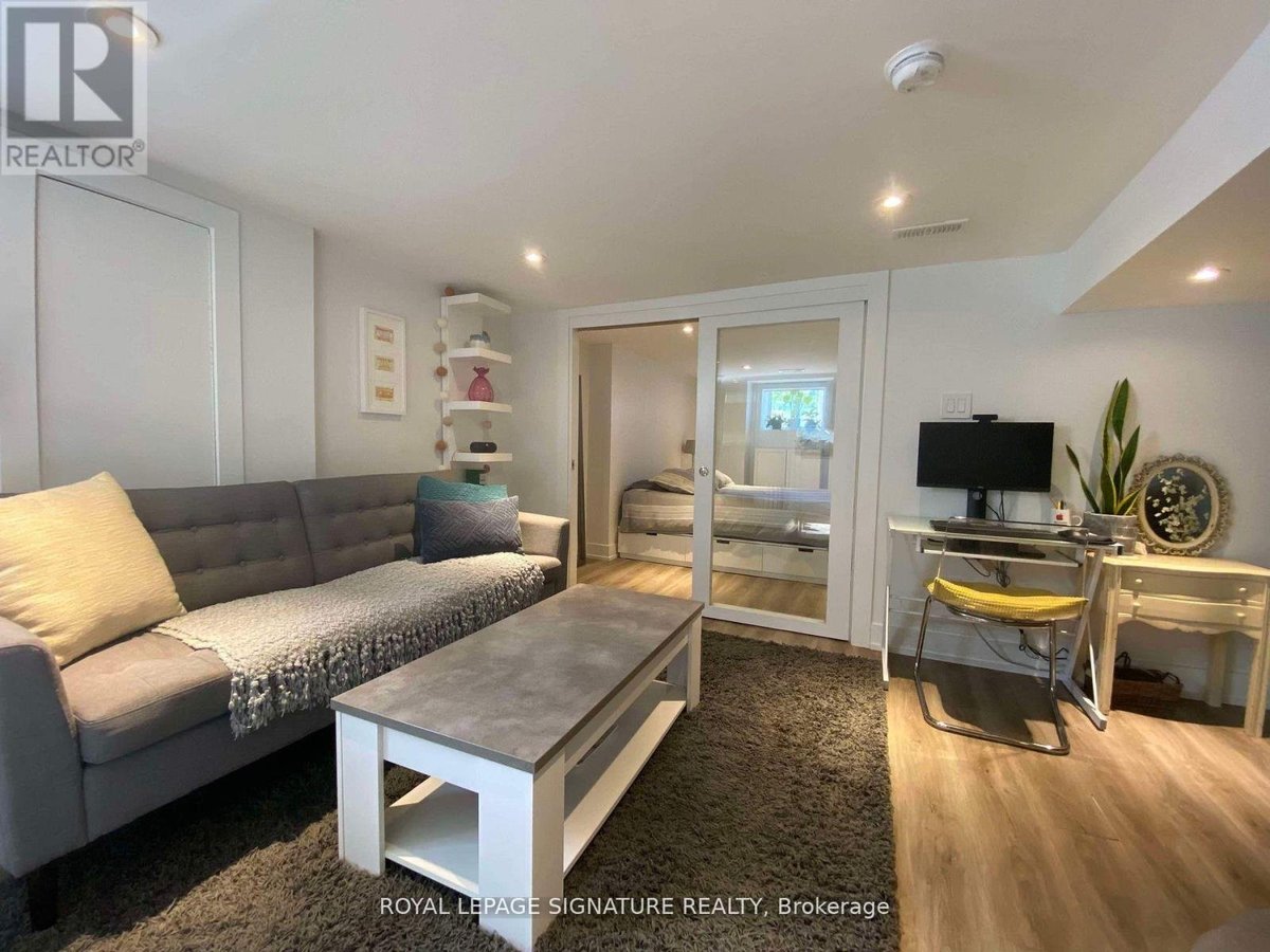 LOWER - 17 CLAREMONT STREET - Photo 4
