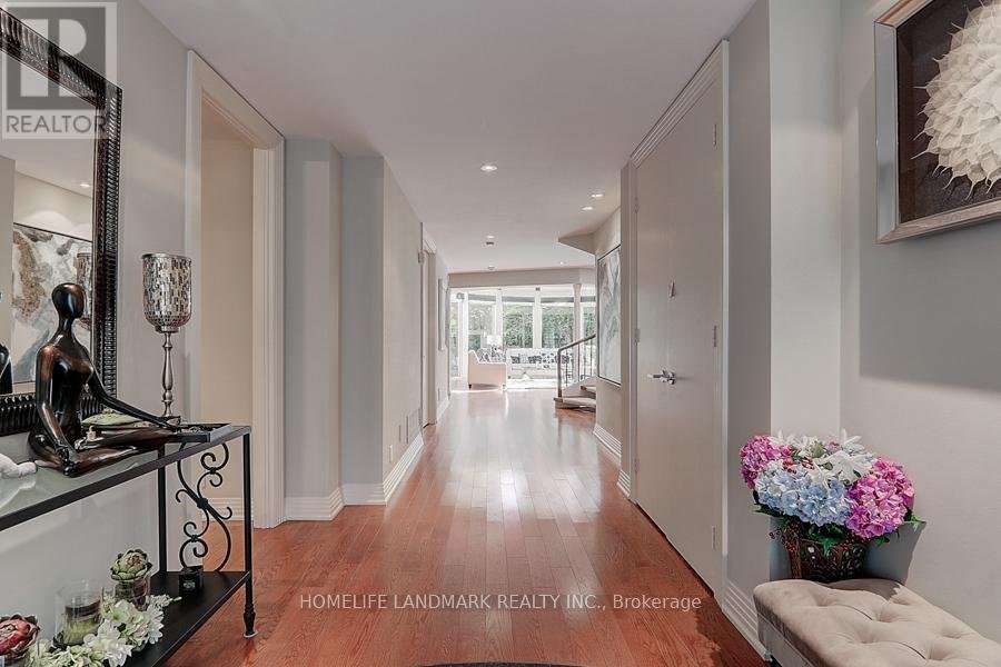 35 GARDINER ROAD E - Photo 4