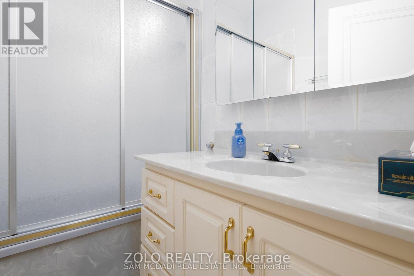 469 EVANS AVENUE - Photo 7
