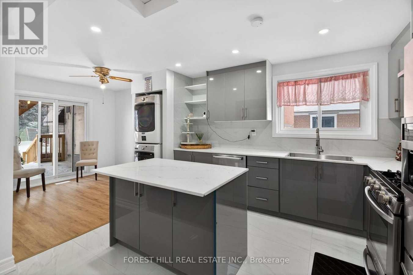 81 TAYSHAM CRESCENT - Photo 5